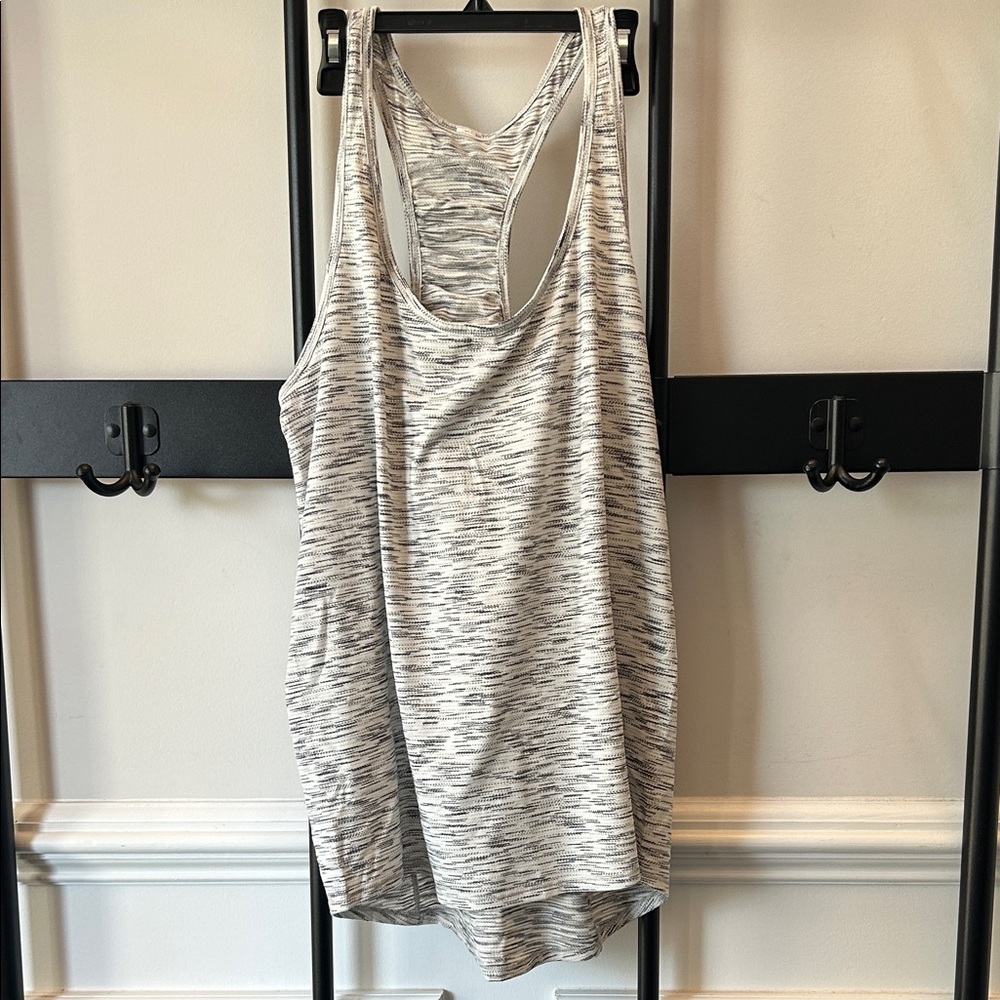 Lululemon Women's Gray Tank Top